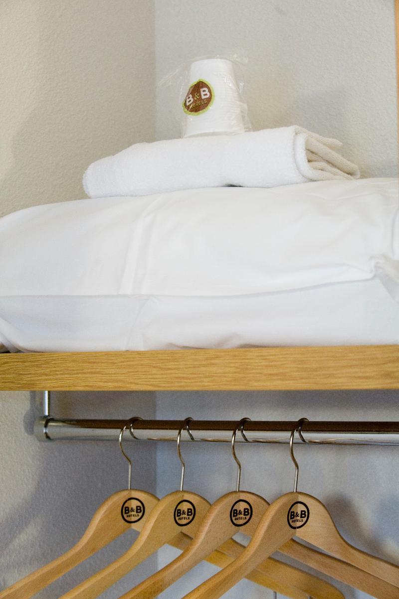 B&B Hotel Castres Centre Gambetta Экстерьер фото